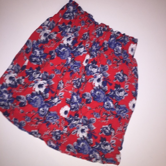 Urban Outfitters Floral Skirt - Picture 2 of 4